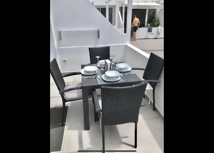 2 Bedroom Apartament