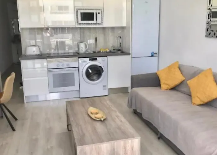 2 Bedroom Apartment Puerto del Carmen (Lanzarote)