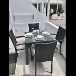 2 Bedroom شقة