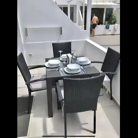 2 Bedroom Apartament